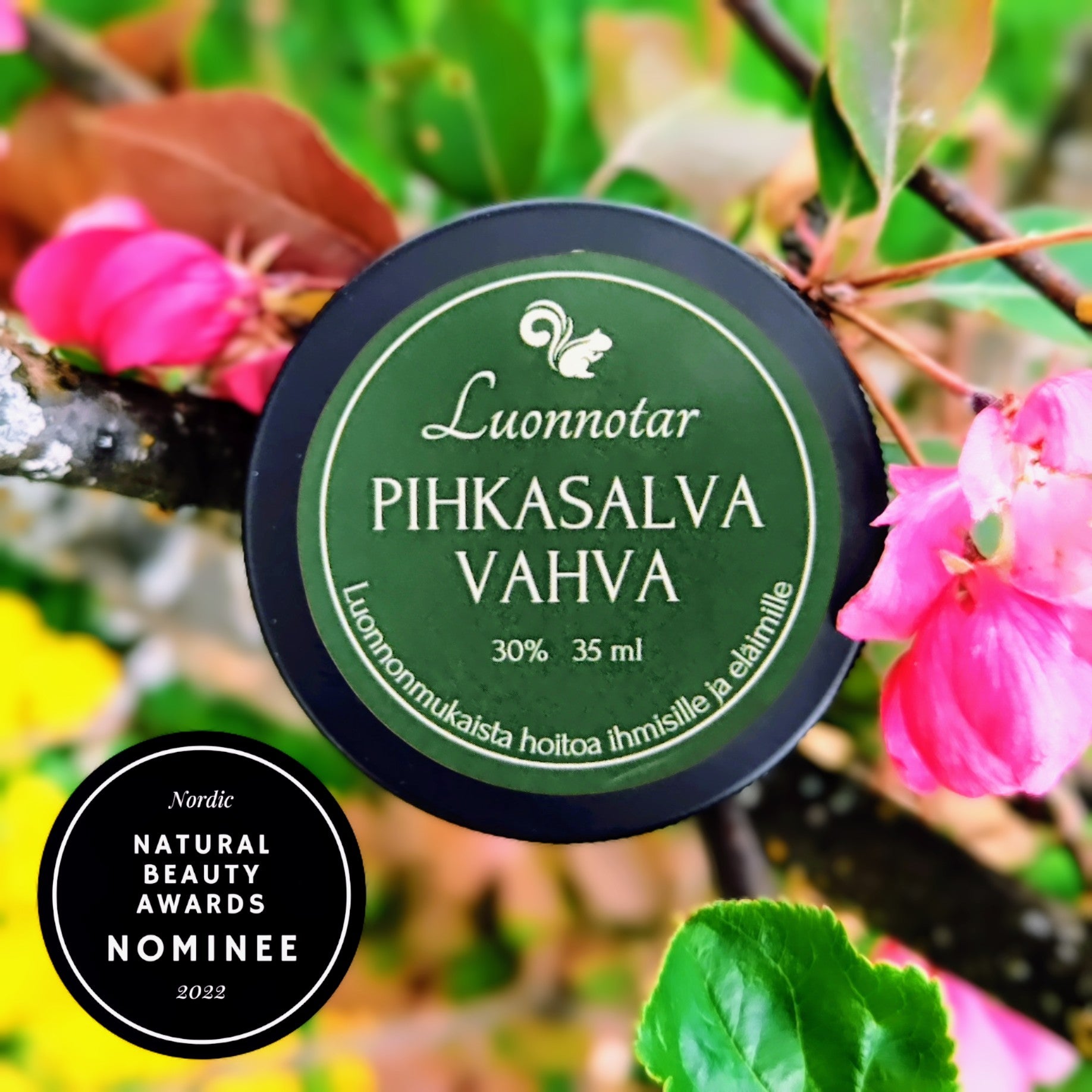 Klassikkomme Pihkasalva Vahva 30% tyylikkäässä mattamustassa 35ml purkissa